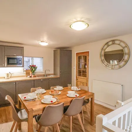 Holiday home Foresters House *